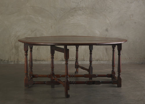 GEORGIAN DROP-LEAF GATE-LEG OVAL DINING TABLE